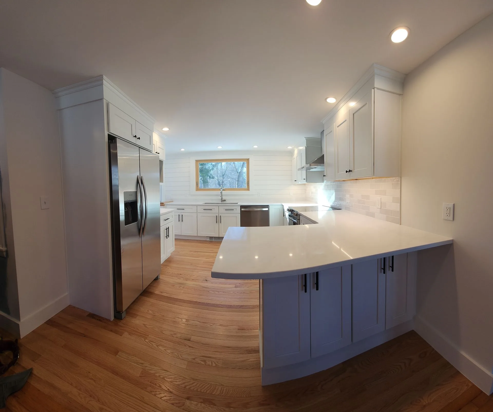 Kitchen peninsula wide angle view